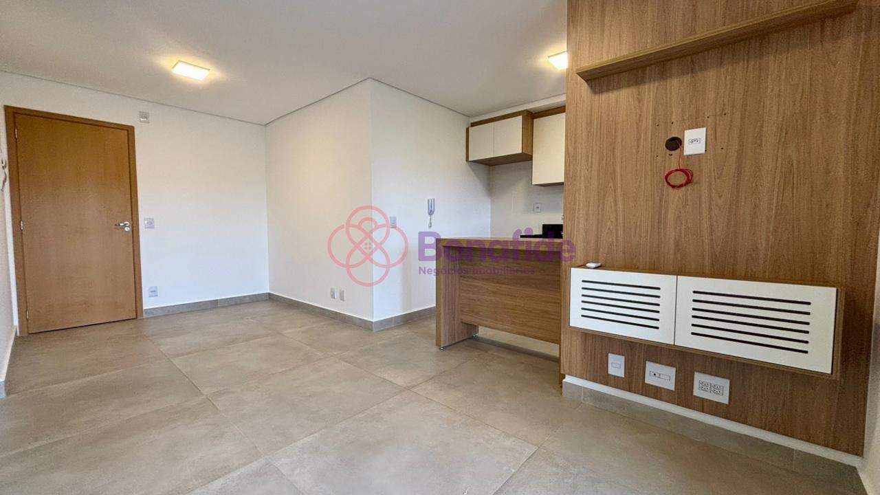 Apartamento para aluguel no Recanto Quarto Centenário: 
