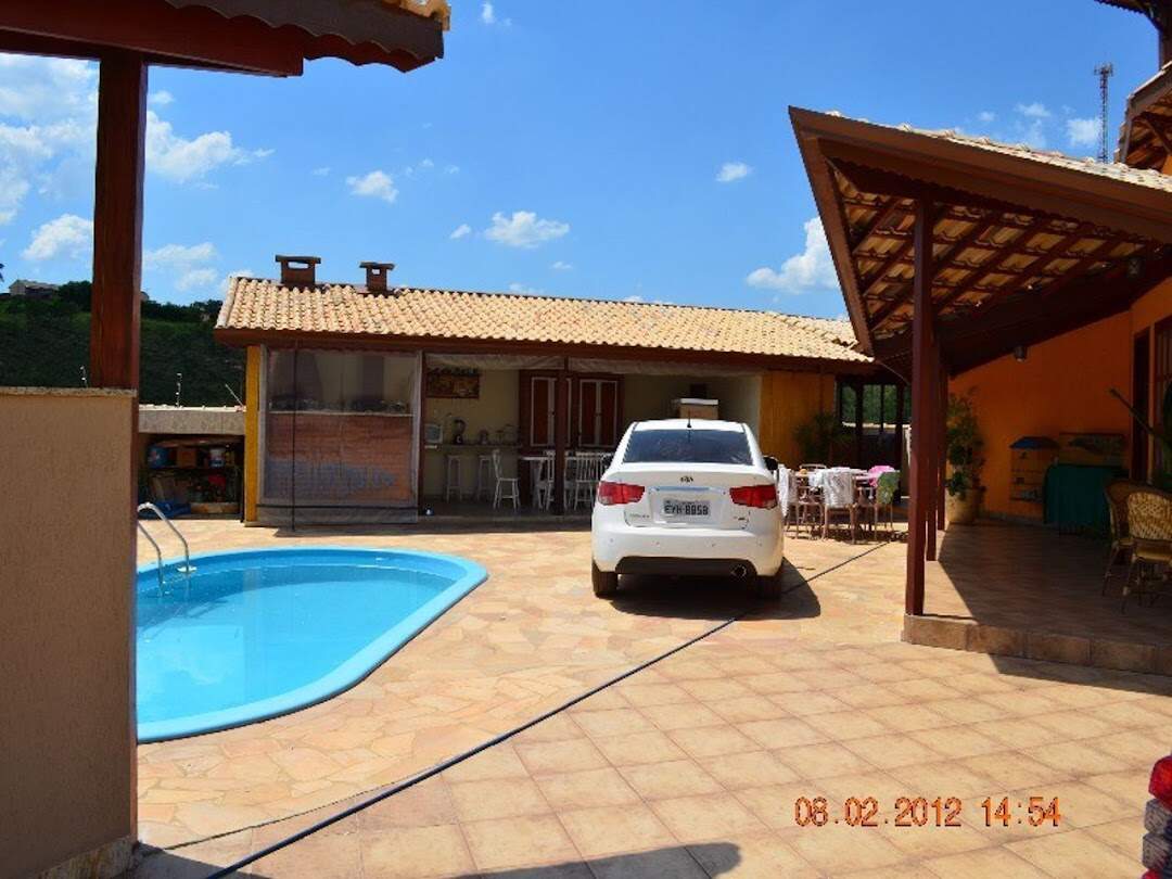 Casa à venda no Glebas: 