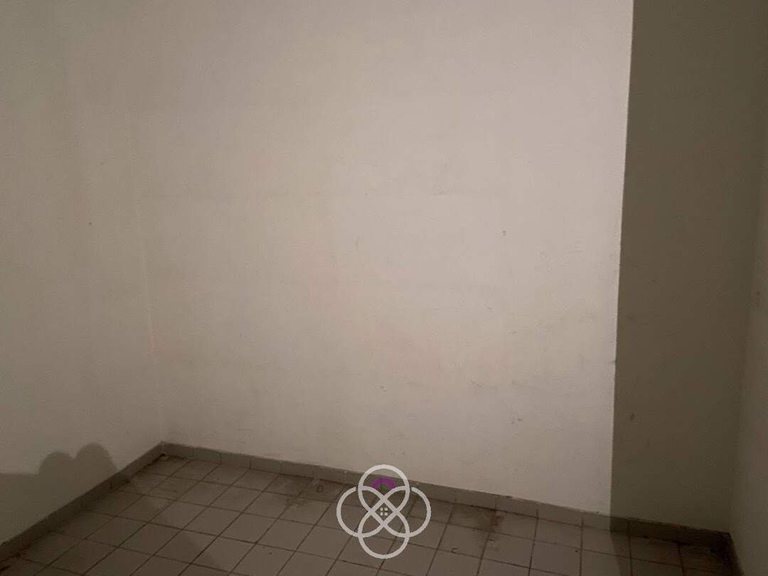 Ponto para aluguel no Centro: 