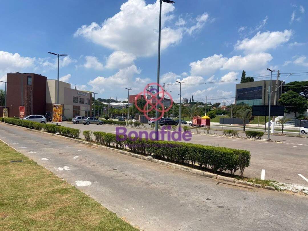 Área para aluguel no Centro: 