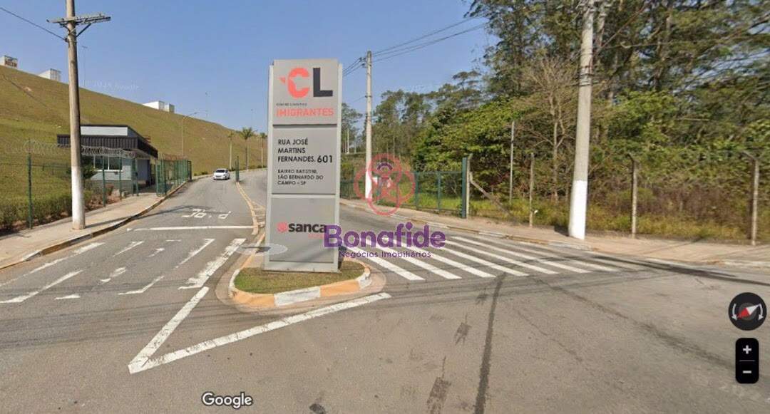 Galpão para aluguel no Batistini: 