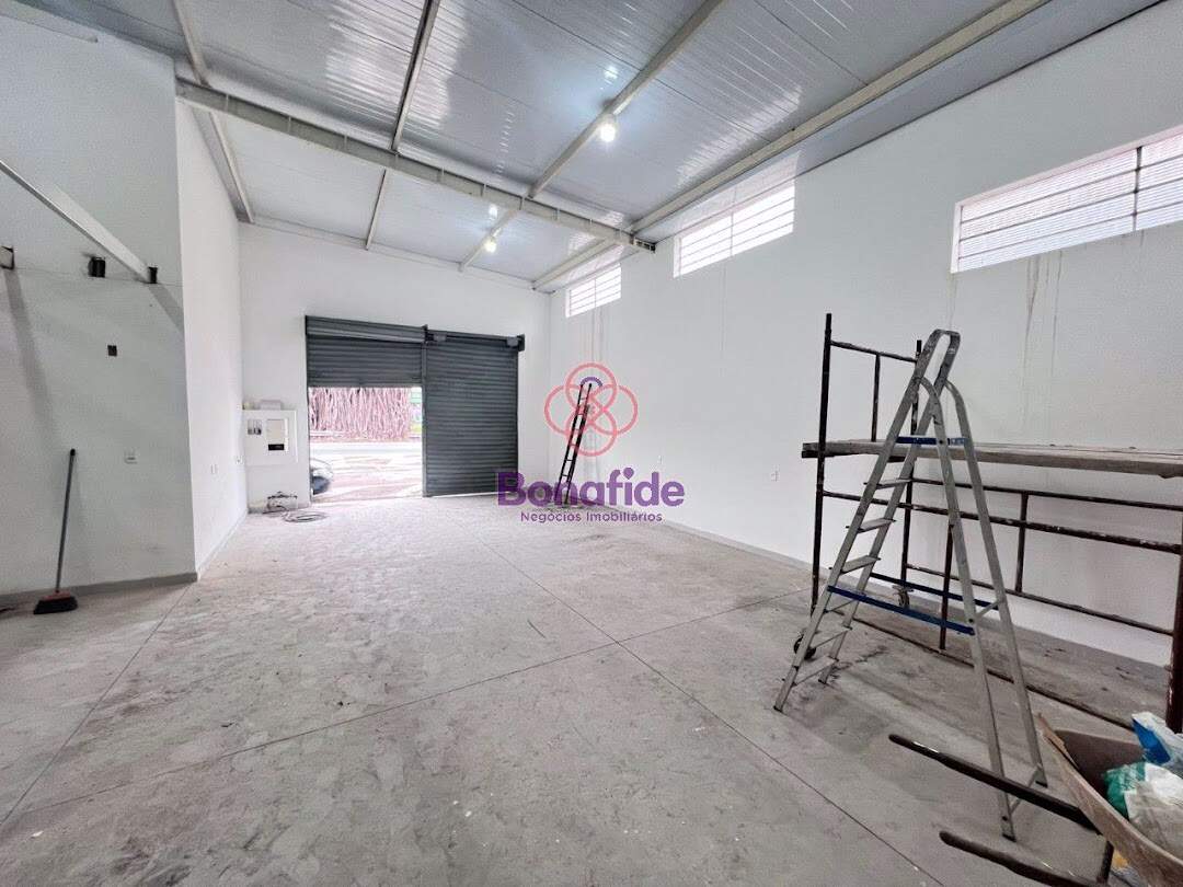 Salão para aluguel no Vila de Vito: 