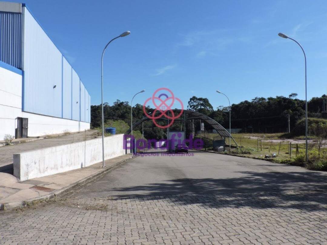 Galpão para aluguel no Cambarah: 