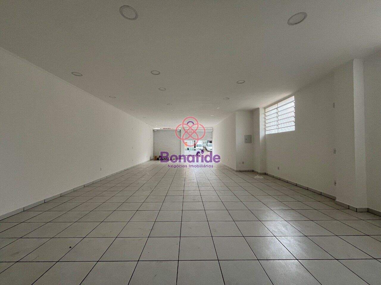 Salão para aluguel no Loteamento Reserva Ermida: 