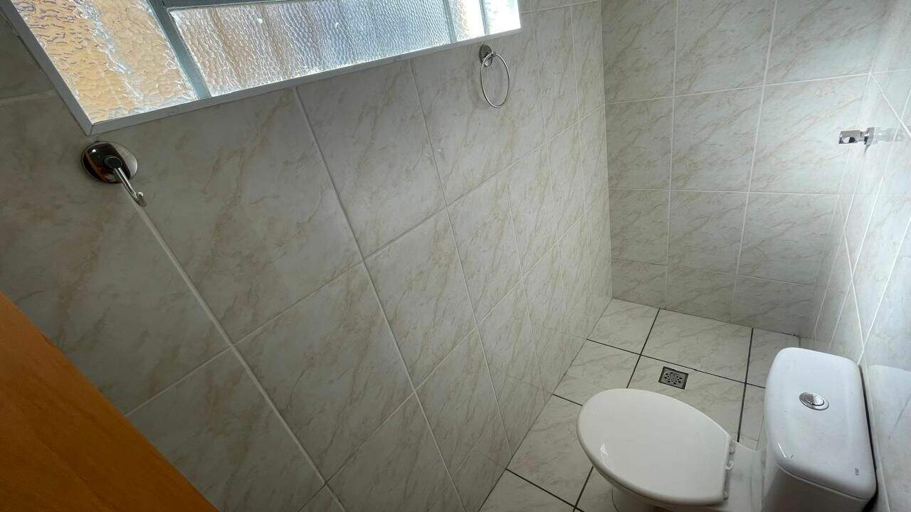 Casa para aluguel no Centro: 