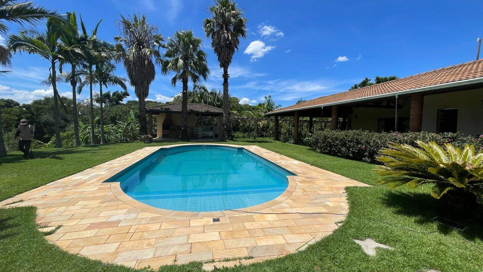 Chácara para aluguel no Rio Acima: 