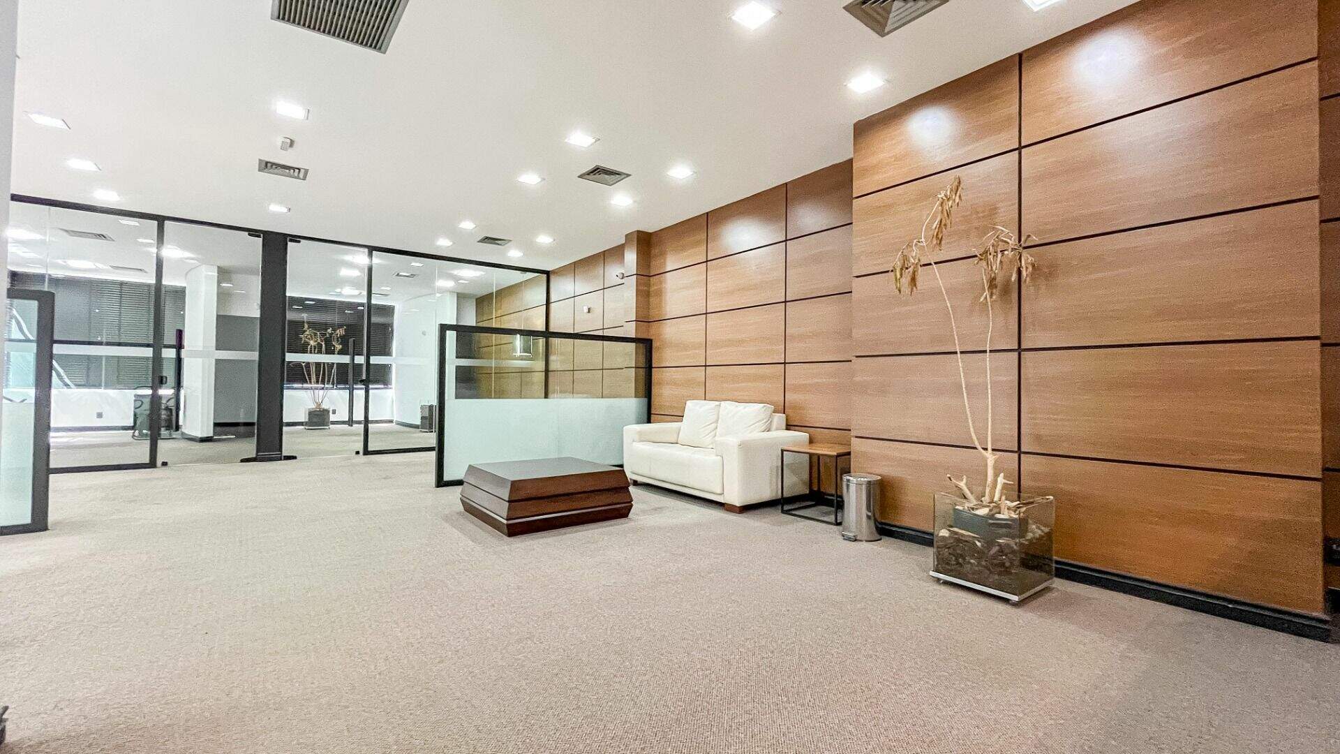 Prédio para aluguel no Anhangabaú: 