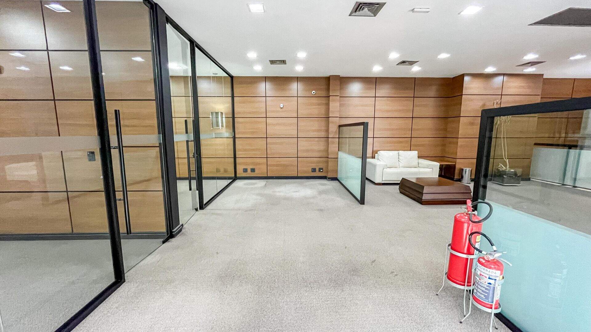 Prédio para aluguel no Anhangabaú: 