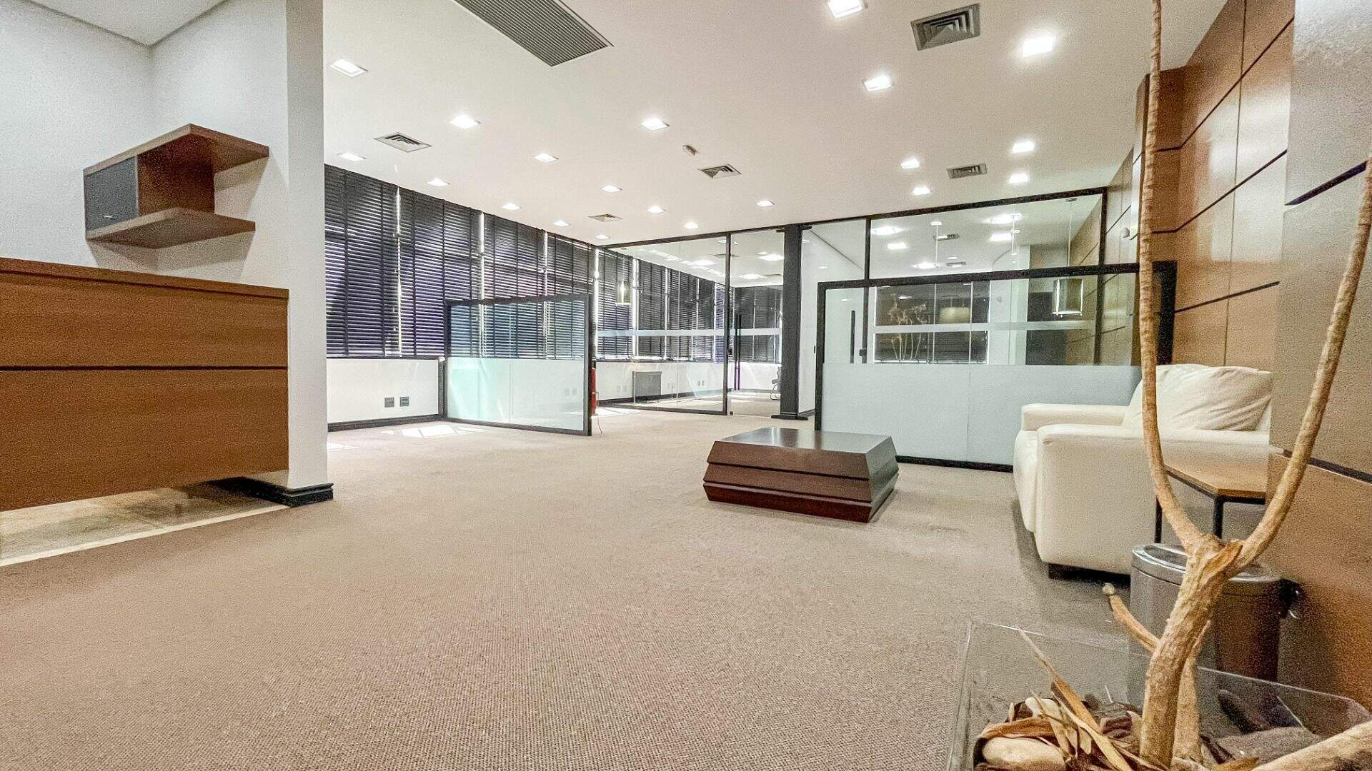 Prédio para aluguel no Anhangabaú: 