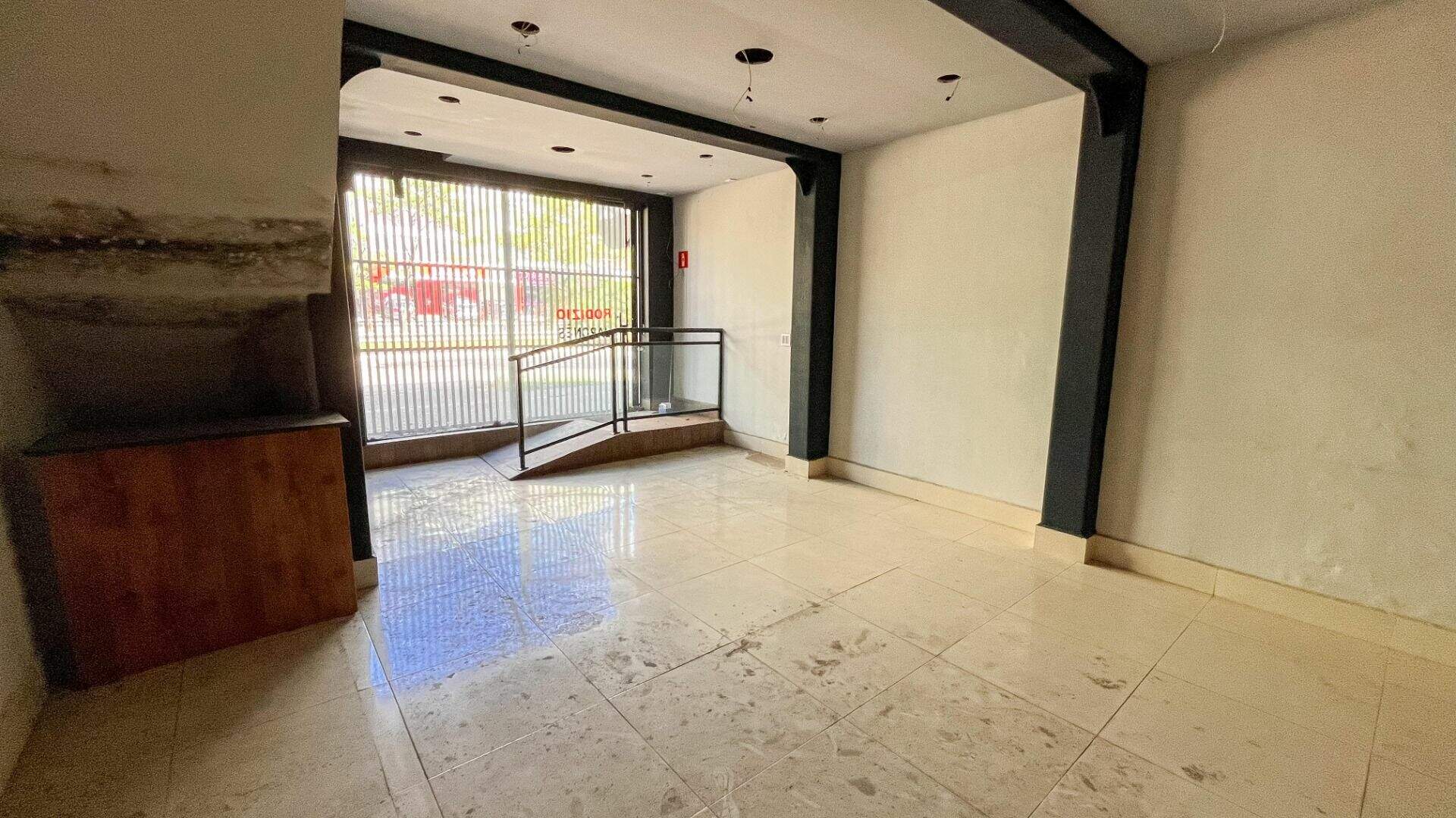 Salão para aluguel no Anhangabaú: 