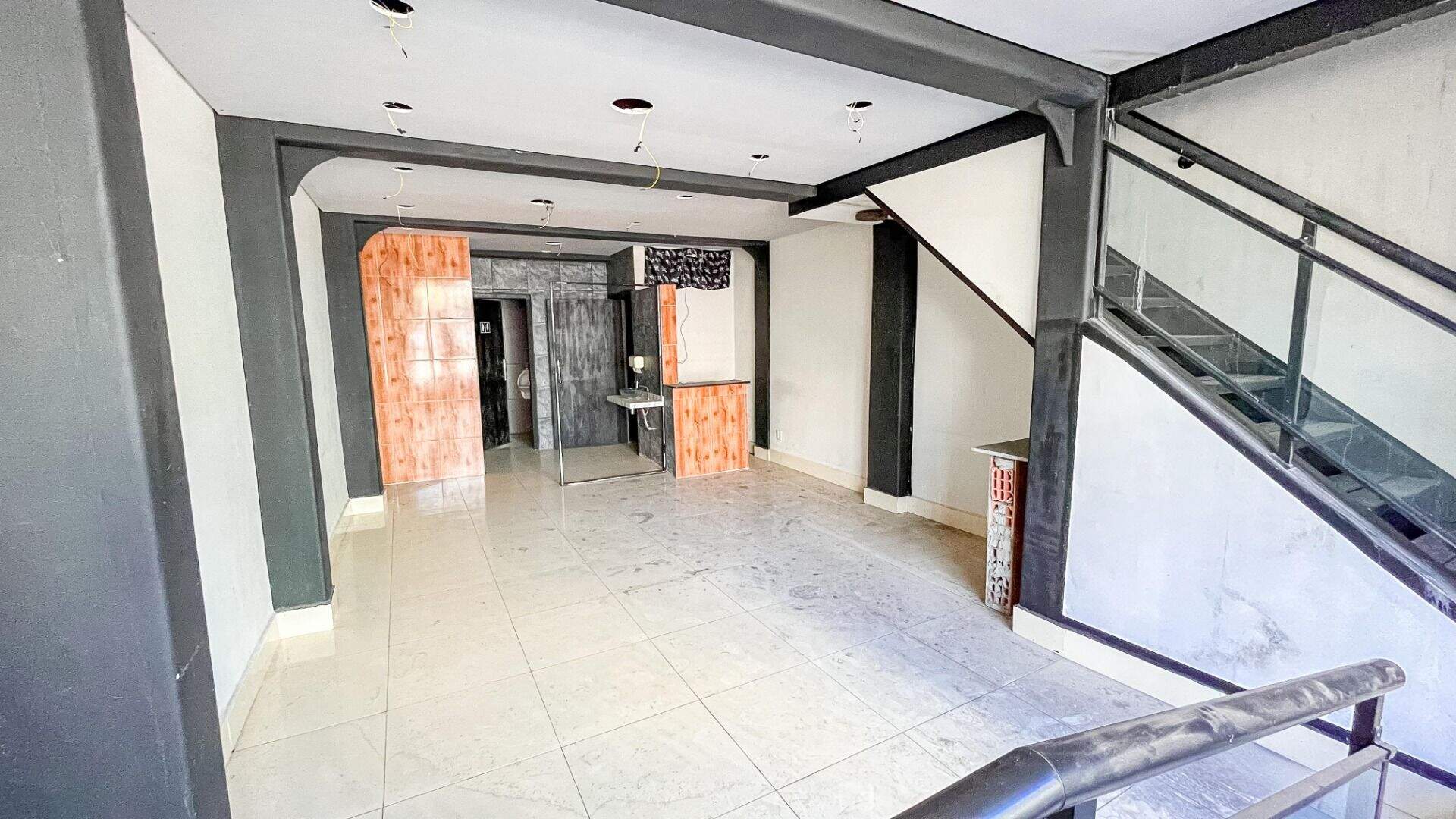 Salão para aluguel no Anhangabaú: 