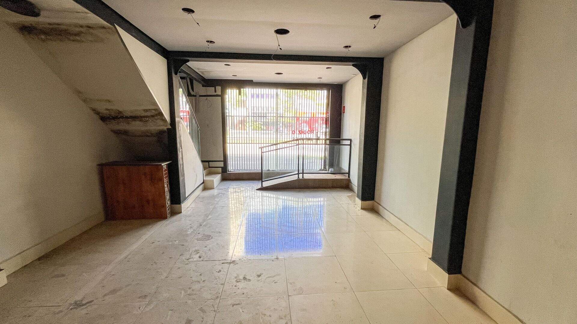 Salão para aluguel no Anhangabaú: 