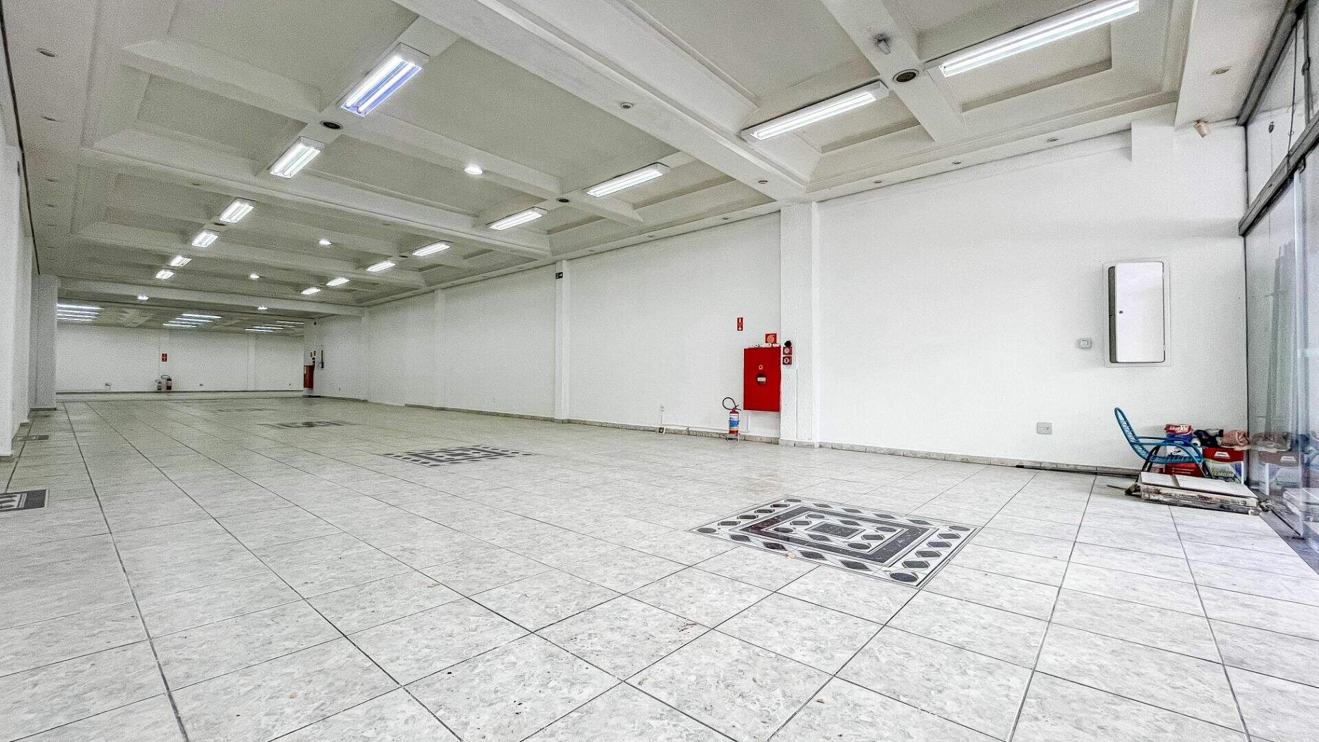 Salão para aluguel no Centro: 