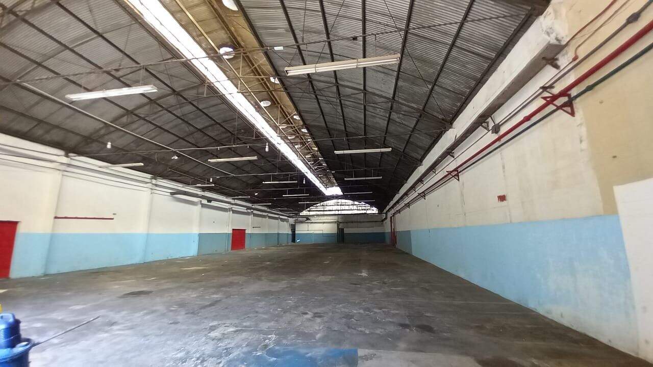 Galpão para aluguel no Distrito Industrial: 