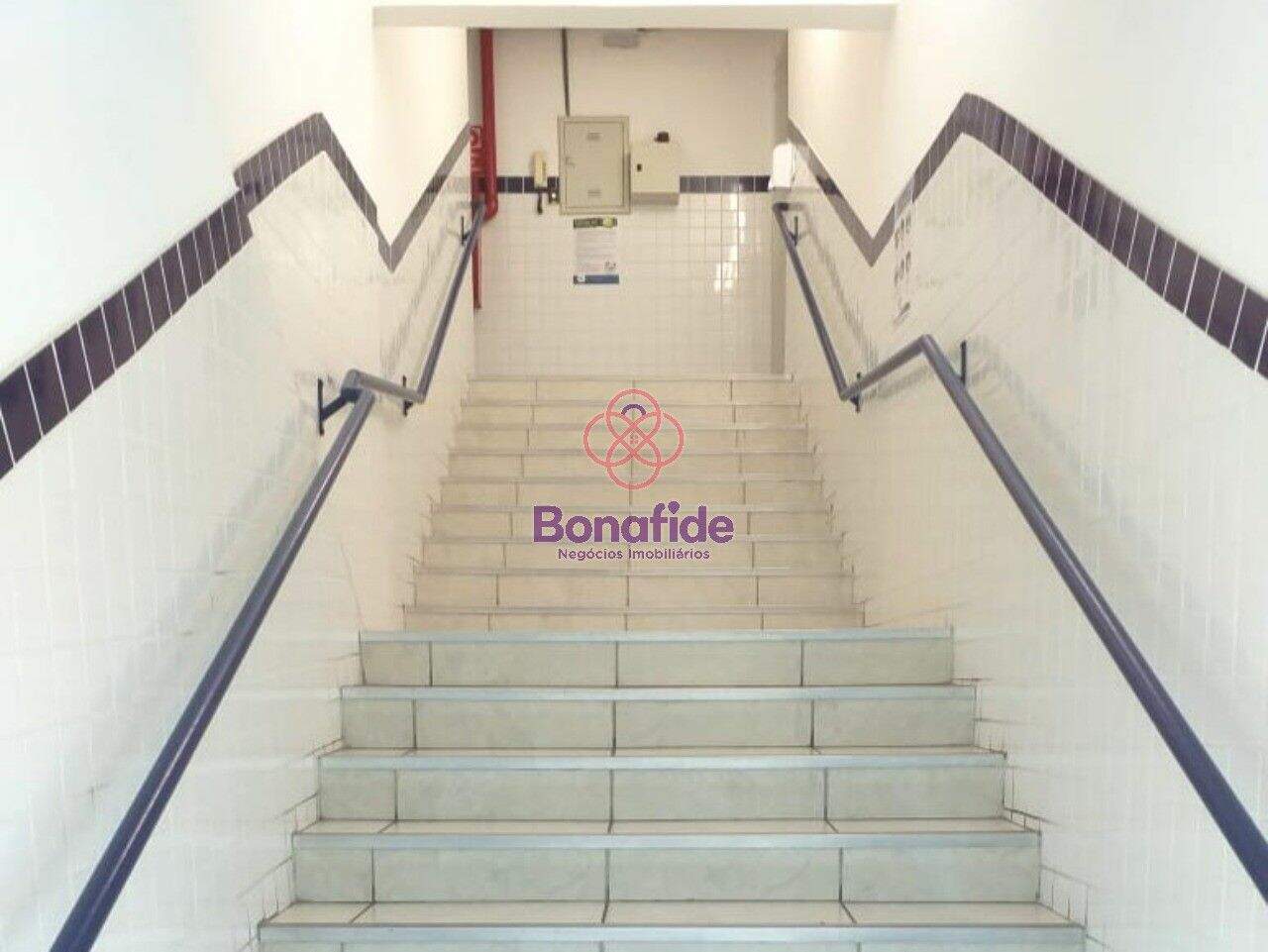 Ponto para aluguel no Centro: 