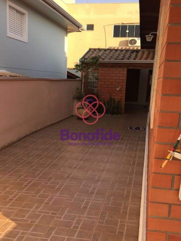 Casa à venda no Loteamento Reserva Ermida: 