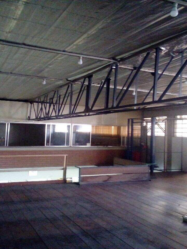 Galpão à venda no Jardim Petrópolis: 