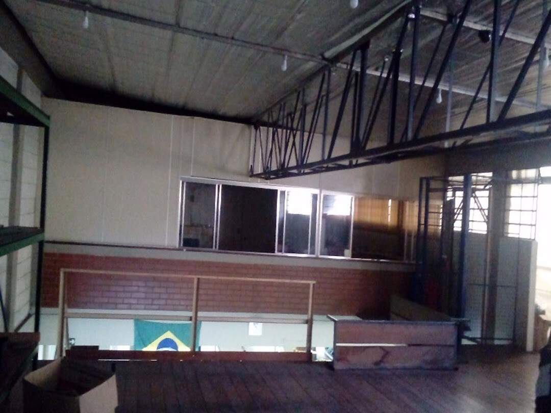 Galpão à venda no Jardim Petrópolis: 