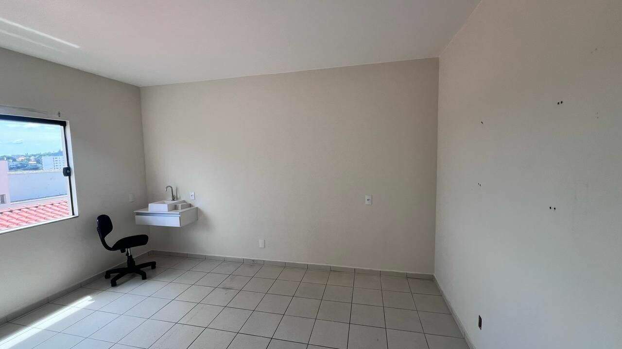 Sala para aluguel no Anhangabaú: 