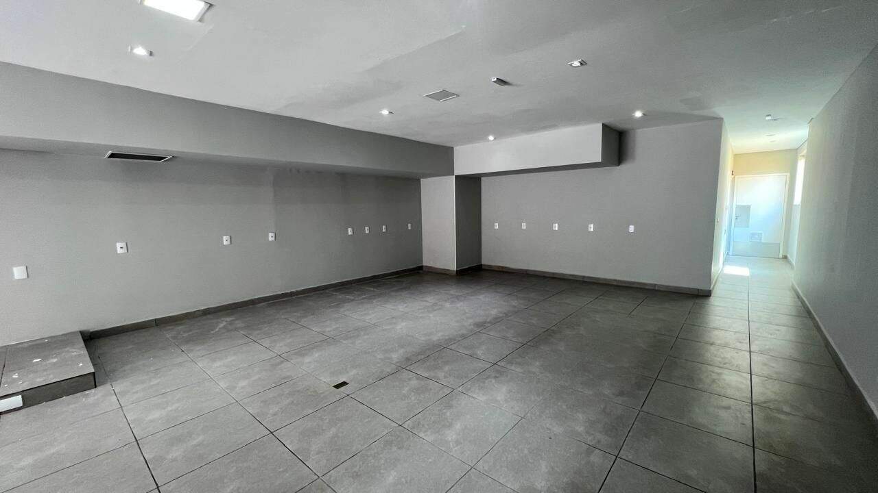 Ponto para aluguel no Centro: 