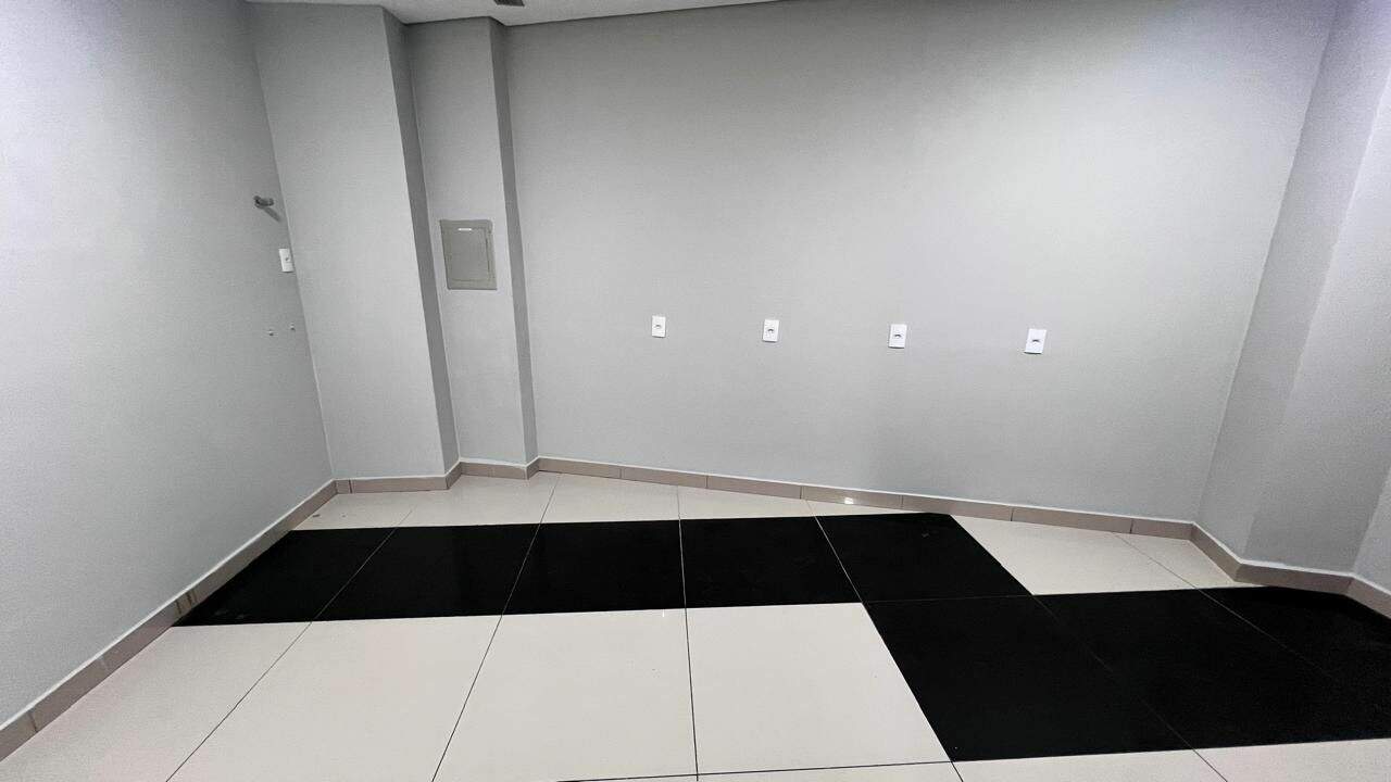 Ponto para aluguel no Centro: 