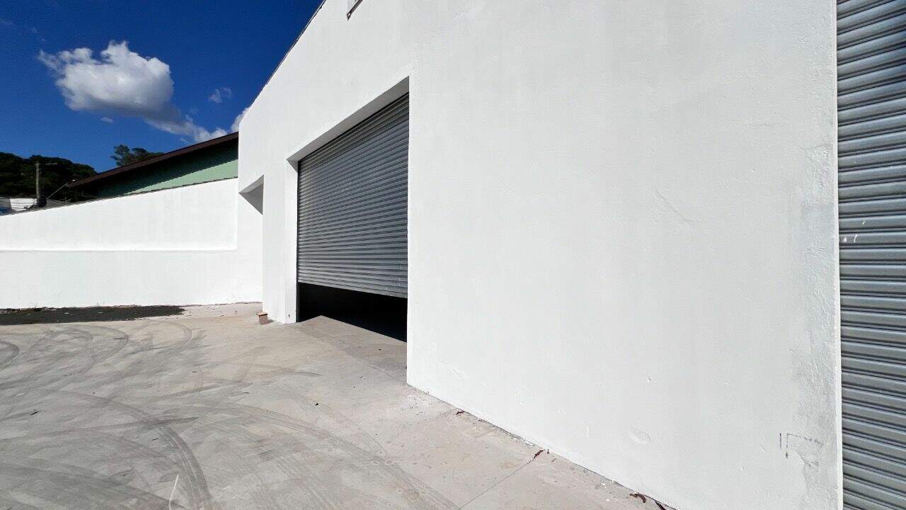 Galpão para aluguel no Colônia: 