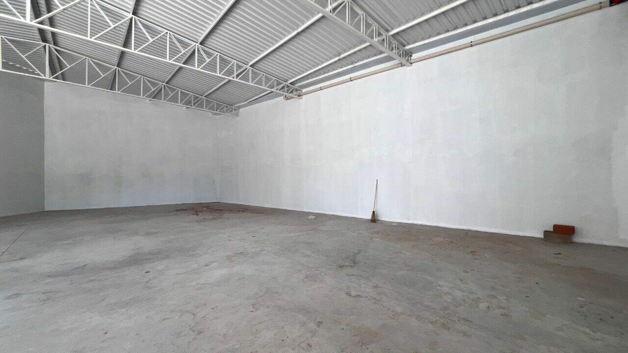 Galpão para aluguel no Colônia: 