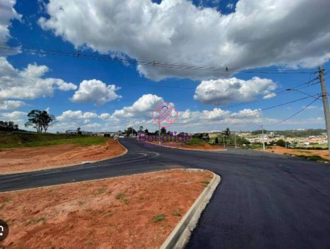 Terreno à venda no Jardim Primavera: 