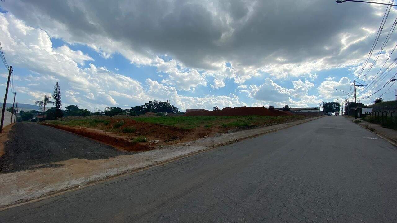 Terreno para aluguel no Distrito Industrial: 