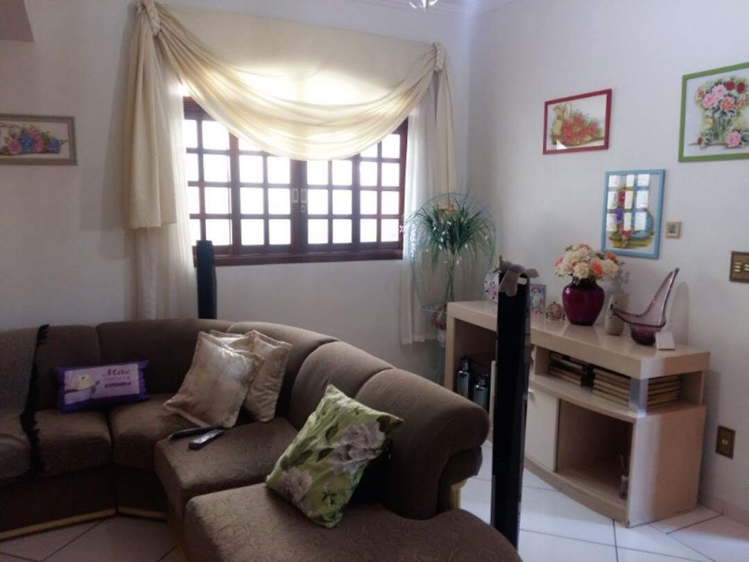 Casa à venda no Cidade Luiza: 