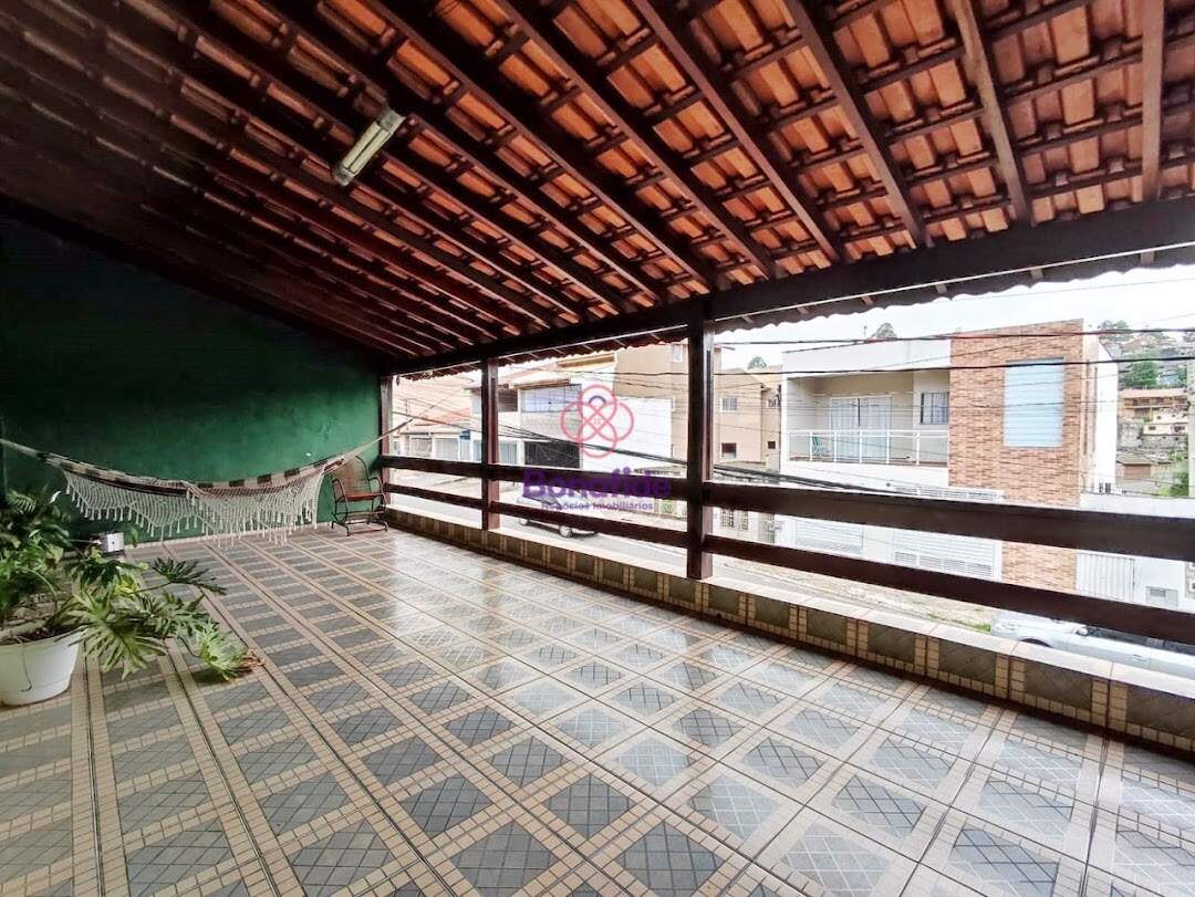 Casa à venda no Jardim América I: 