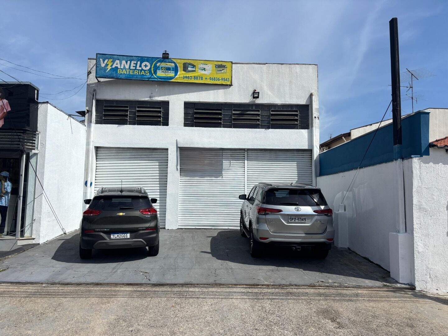 Salão para aluguel no Vianelo: 