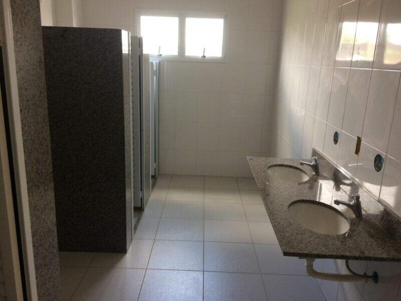 Galpão para aluguel no Juniai: 