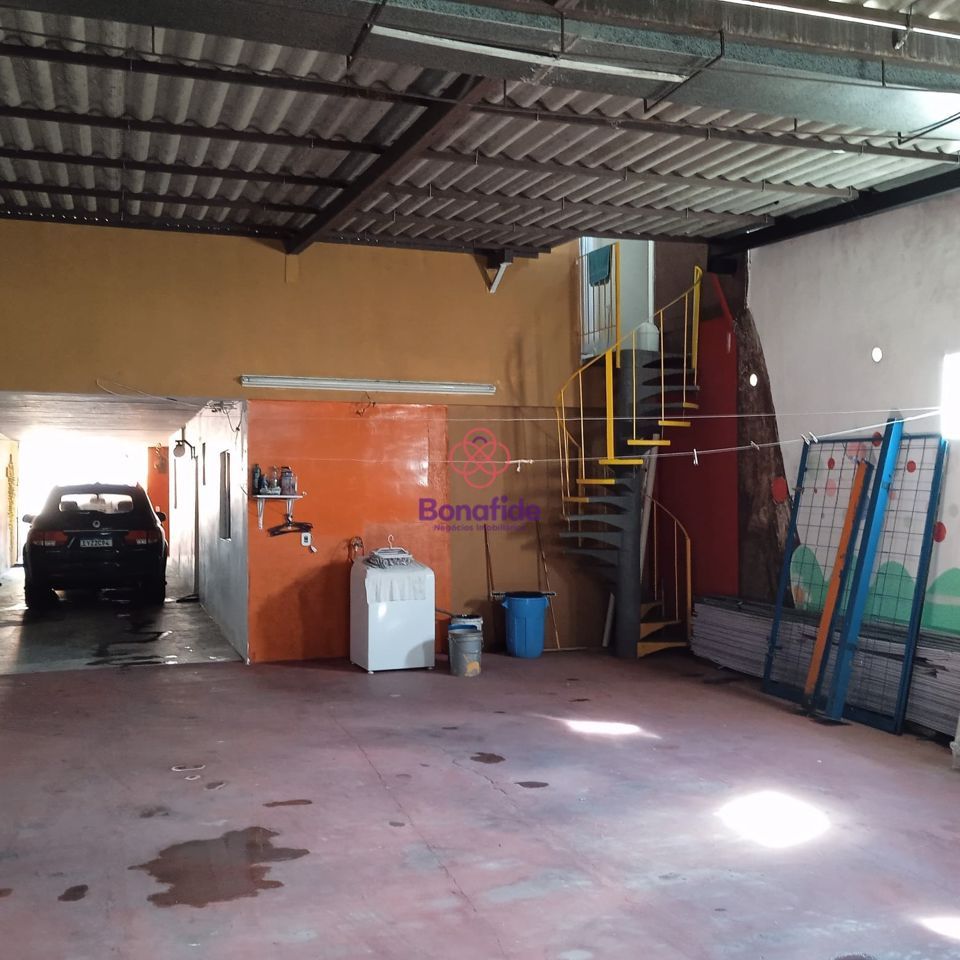 Salão à venda no Vila Vianelo: 