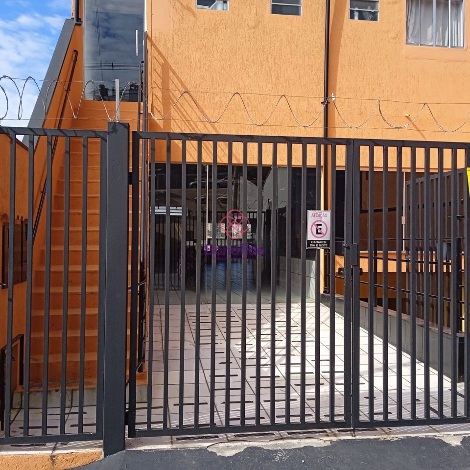 Salão à venda no Vila Vianelo: 