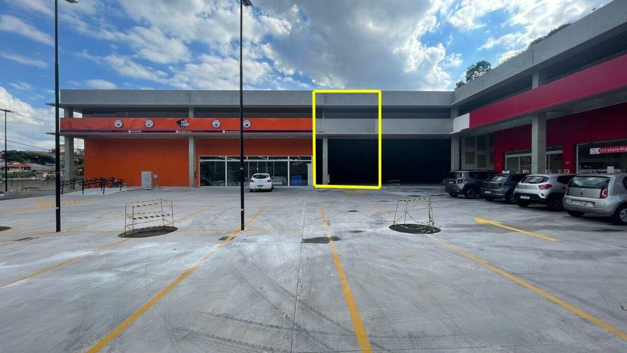 Salão para aluguel no Engordadouro: 