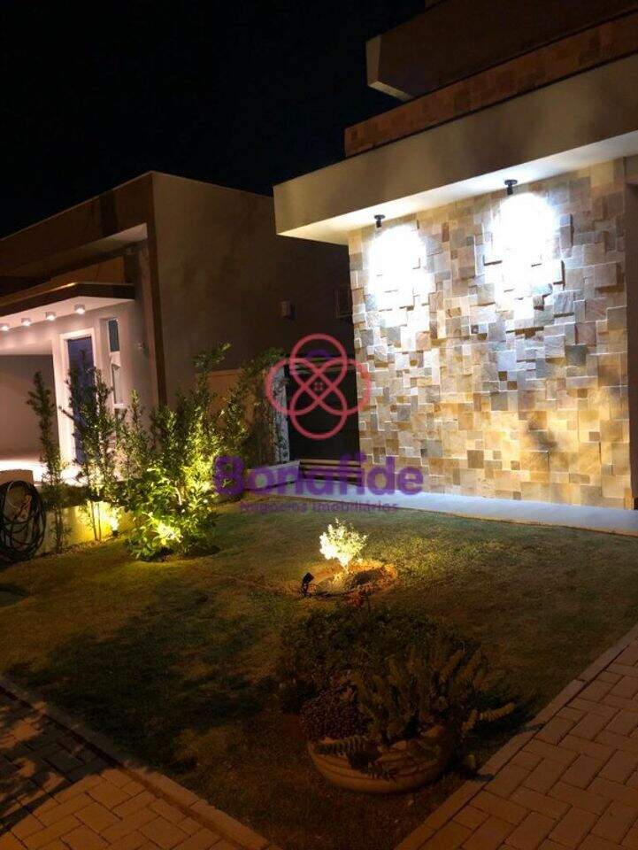 Casa à venda no Jardim Primavera: 