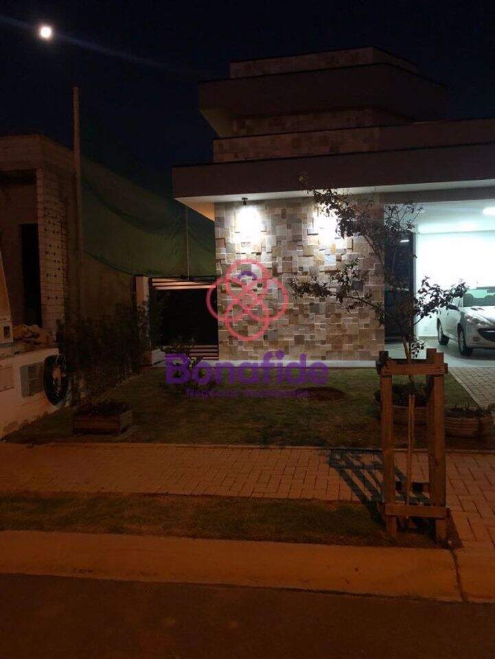 Casa à venda no Jardim Primavera: 
