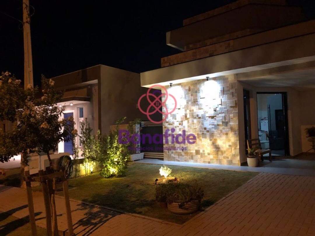 Casa à venda no Jardim Primavera: 