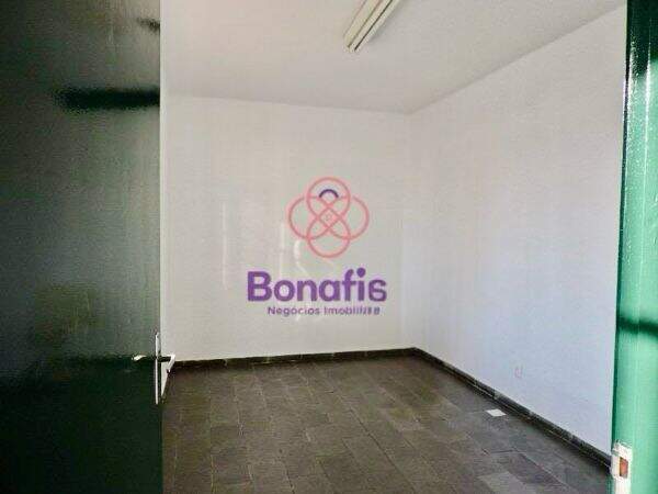 Salão para aluguel no Jardim Morumbi: 