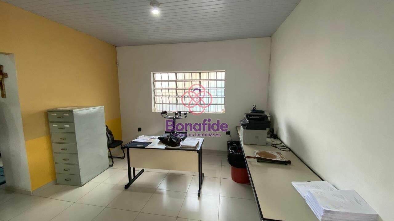 Salão para aluguel no Jardim Cica: 