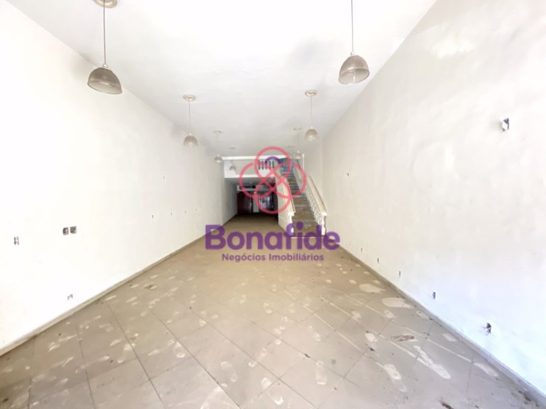 Salão à venda no Centro: 