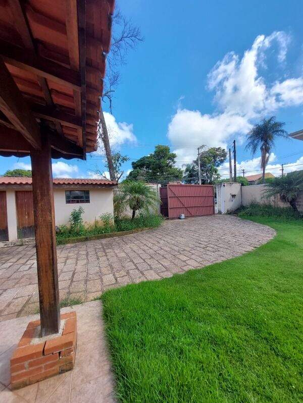 Chácara para aluguel no Medeiros: 