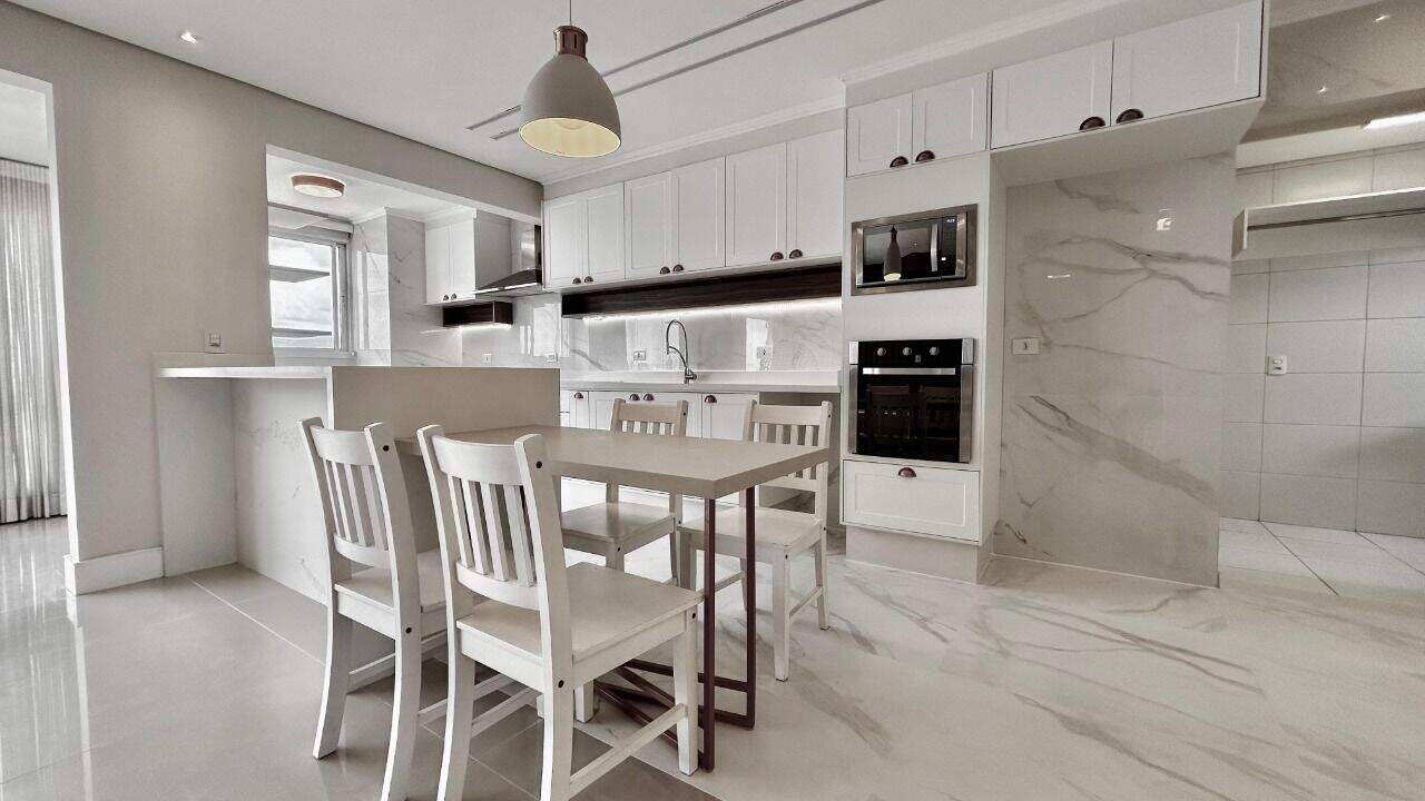 Cobertura para aluguel no Vila Viotto: 