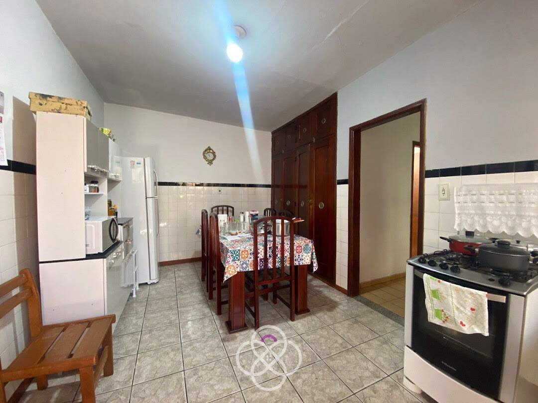 Casa à venda no Colônia: 