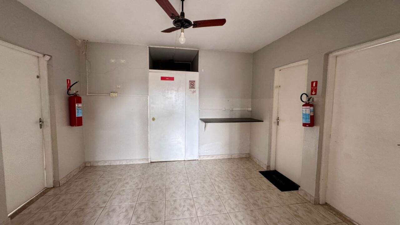 Sala para aluguel no Vila Arens II: 