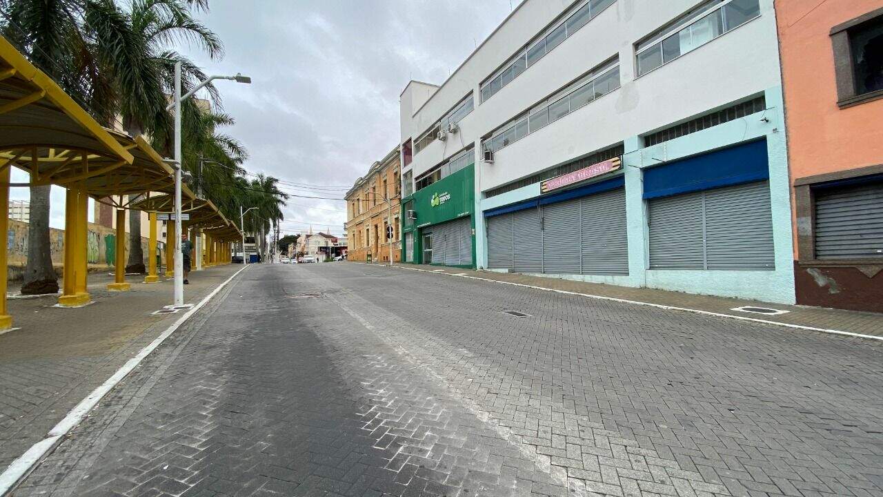 Salão para aluguel no Centro: 