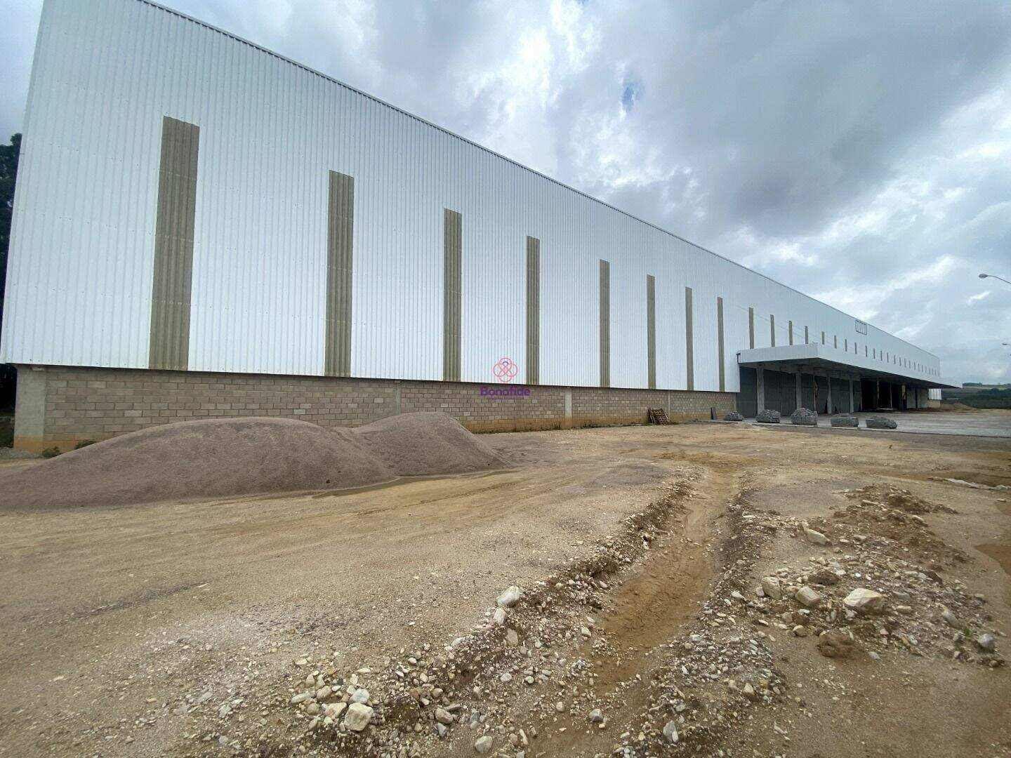 Galpão para aluguel no Aglomeraçao Urbana: 