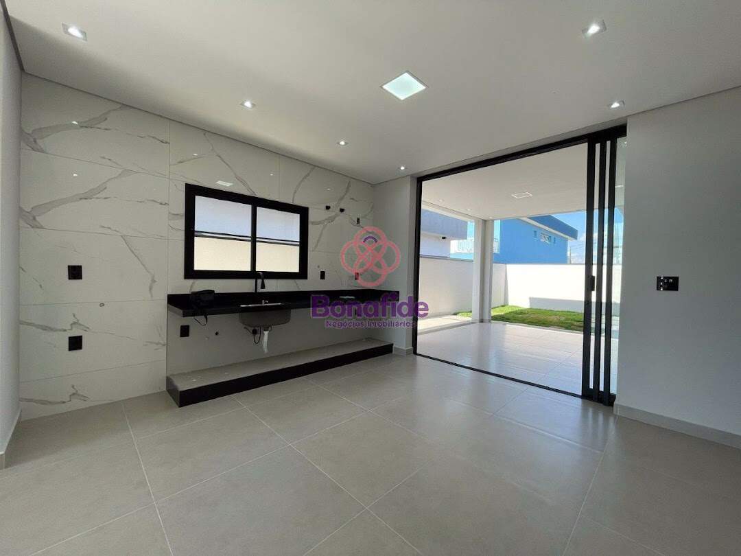 Casa à venda no Jardim Primavera: 