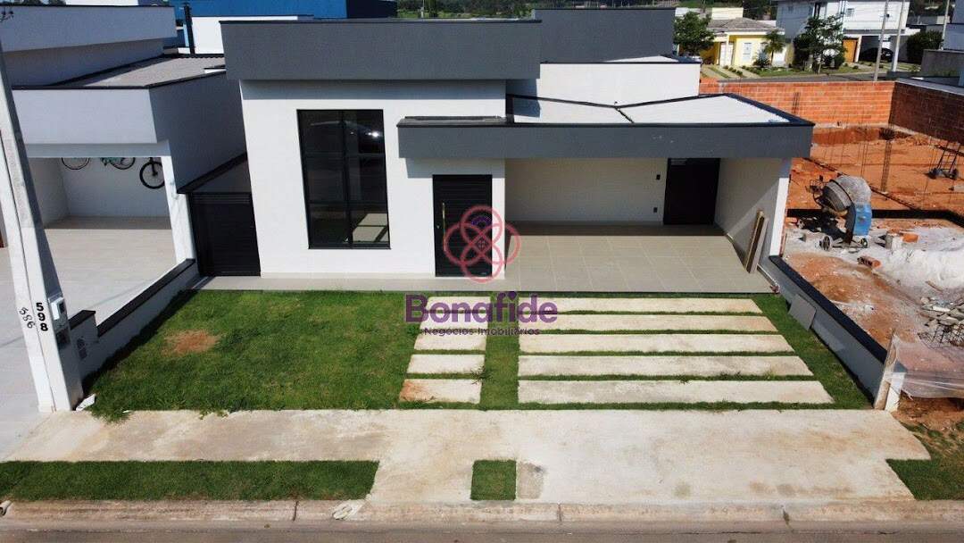 Casa à venda no Jardim Primavera: 